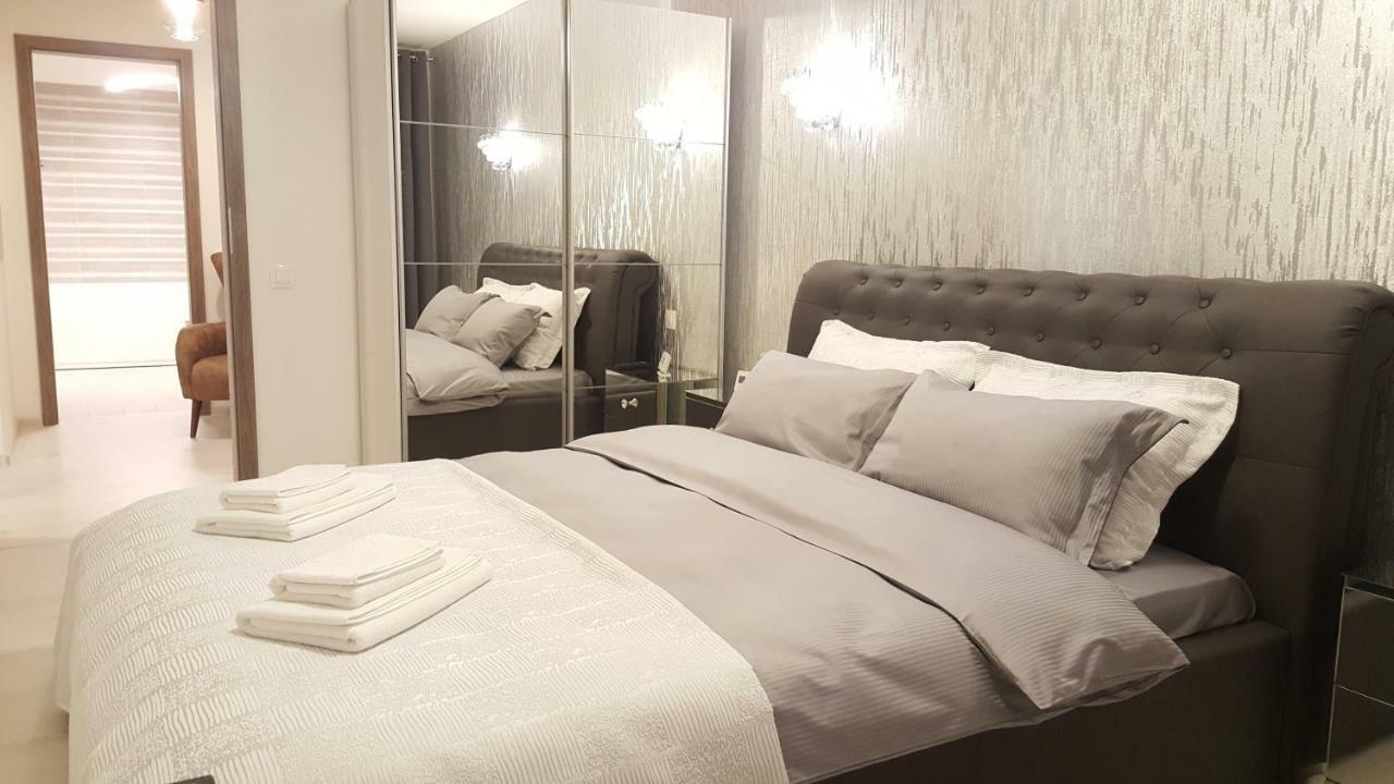Apartment Alonisos Lux Brašov Exteriér fotografie