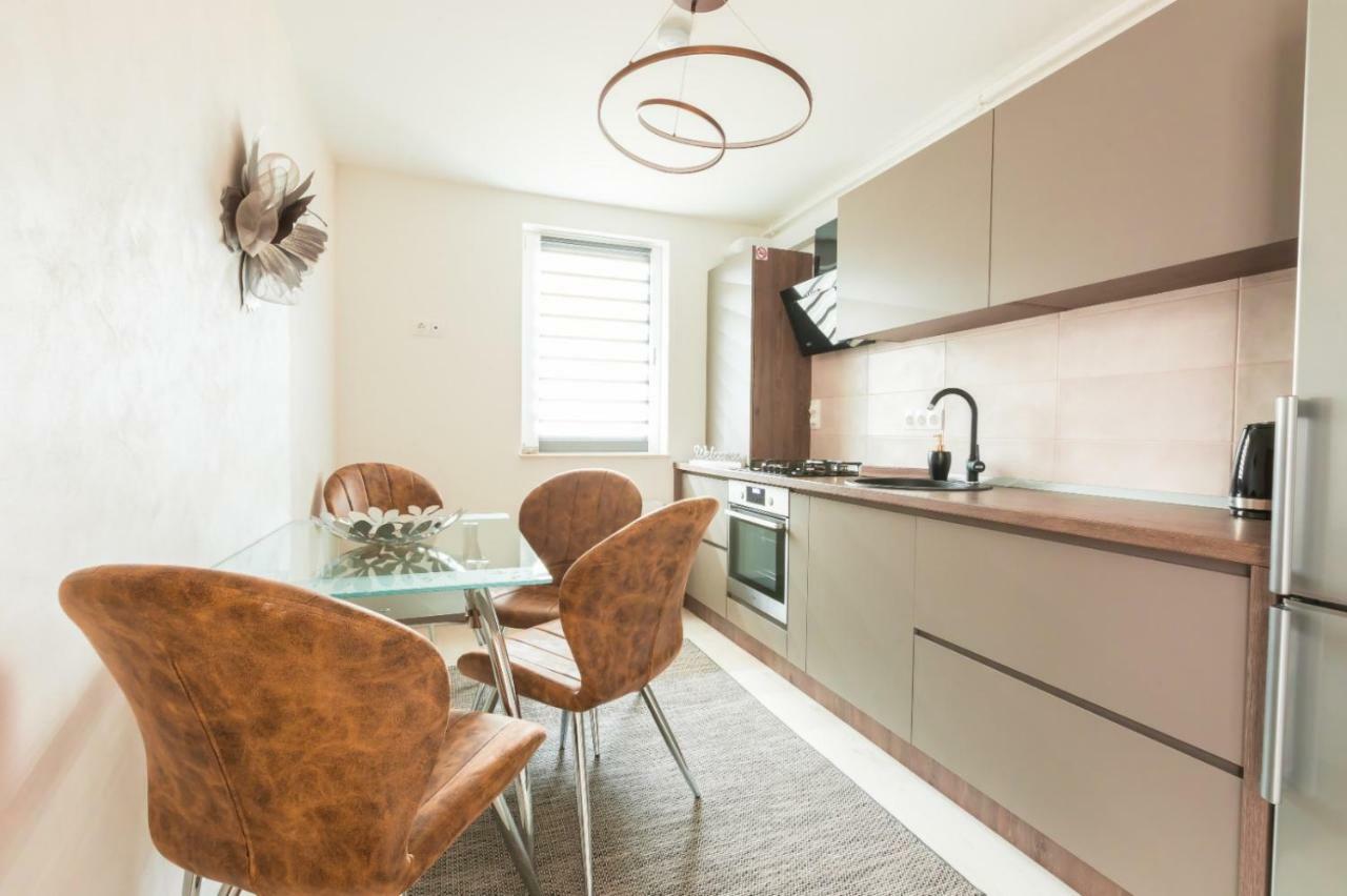 Apartment Alonisos Lux Brašov Exteriér fotografie